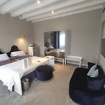 Hotel Xii Century Heritage 4*
