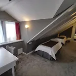 Hotel Xii Century Heritage