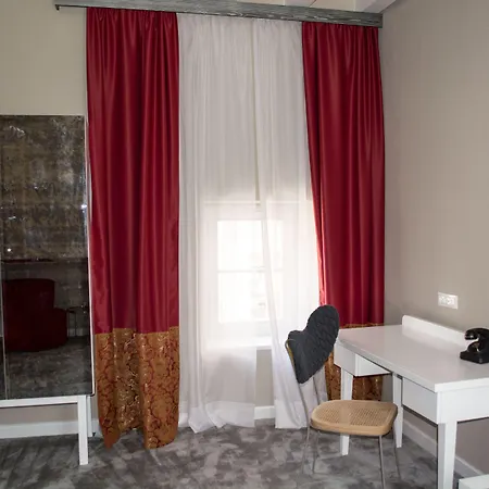 Hotel Xii Century Heritage 4*