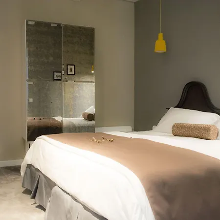 Hotell Xii Century Heritage 4*