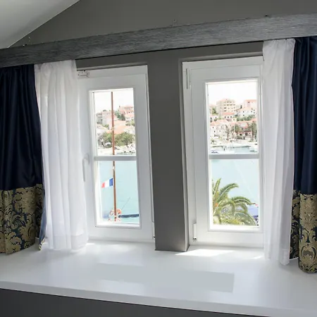 Hotell Xii Century Heritage Trogir