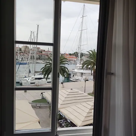 Hotell Xii Century Heritage 4*