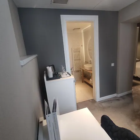 十二世纪遗产酒店