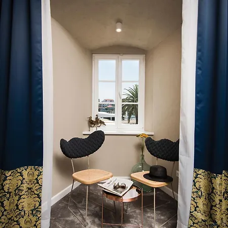 Xii Century Heritage 4*