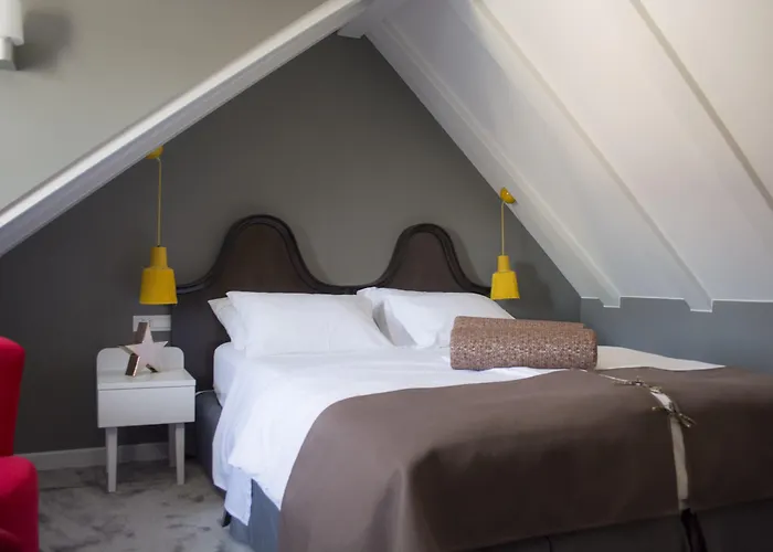 Xii Century Heritage 4*